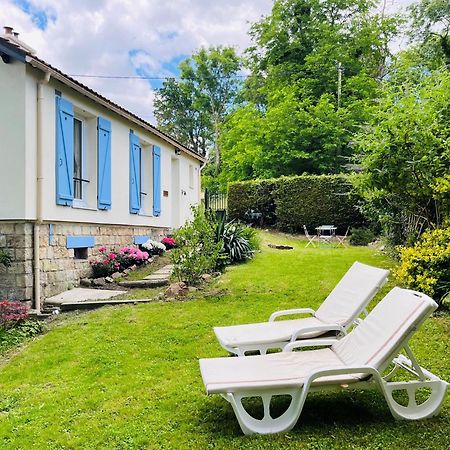 Les Volets Bleus Villa Parmain Kültér fotó